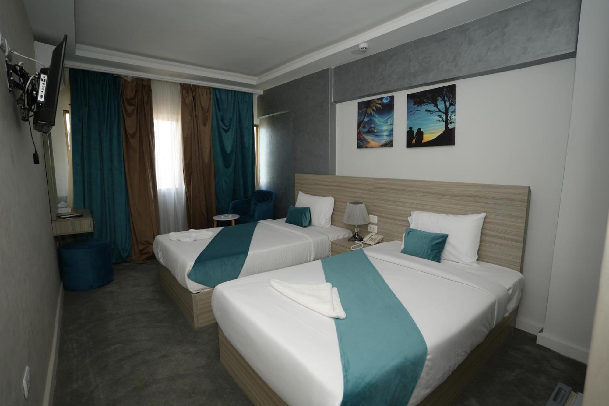 Mar Charbel Hotel Cairo Exterior photo